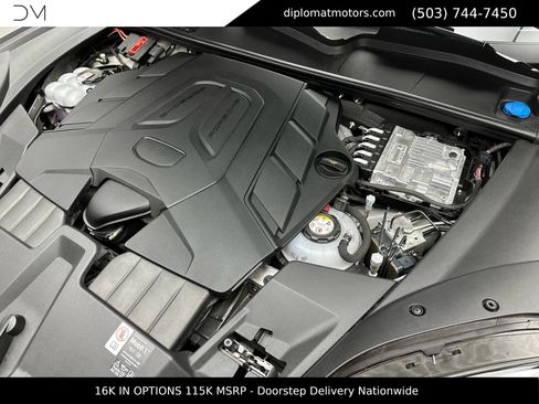 Used 2025 Porsche Cayenne E-Hybrid image 50