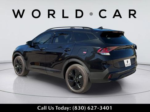 Used 2025 Kia Sportage X-Line AWD/4WD image 5