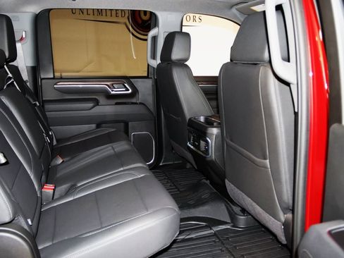 Used 2025 GMC Sierra 3500 SLT w/ SLT Premium Package image 78