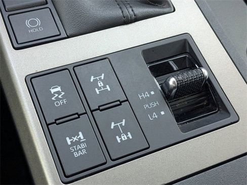 Used 2024 Toyota Land Cruiser image 24