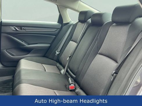 Used 2020 Honda Accord EX image 17