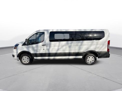 Used 2023 Ford Transit 350 XLT image 3