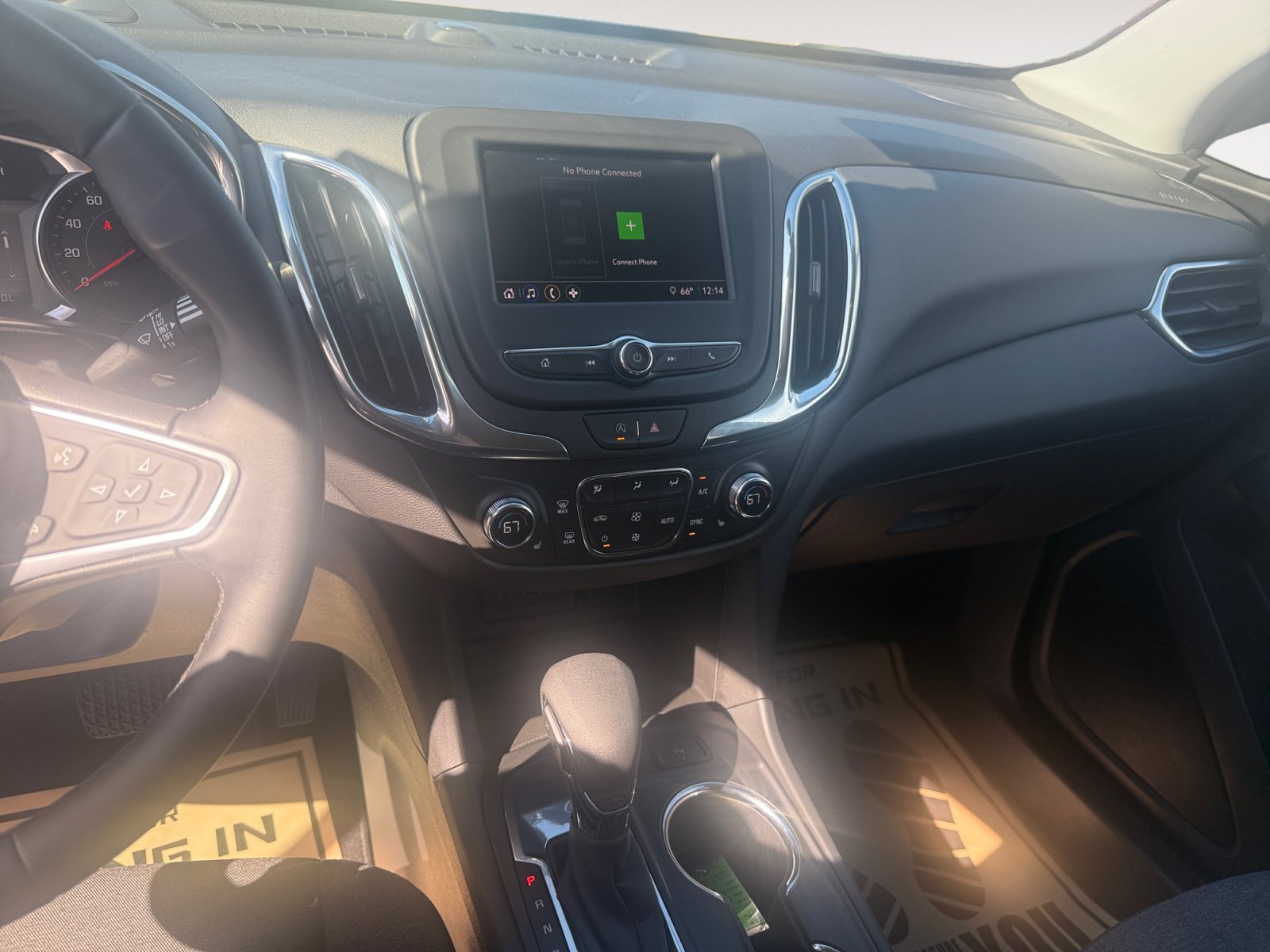 Used 2023 Chevrolet Equinox LT FWD image 11
