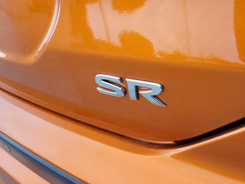 Used 2024 Nissan Kicks SR w/ SR Premium Package FWD image 29