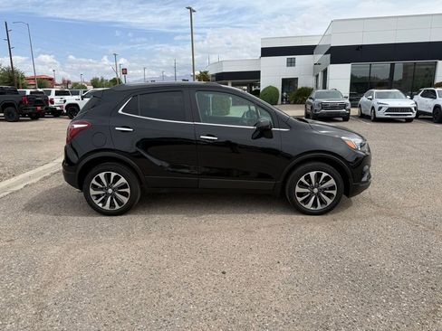 Used 2022 Buick Encore Preferred w/ Safety Package AWD/4WD image 4