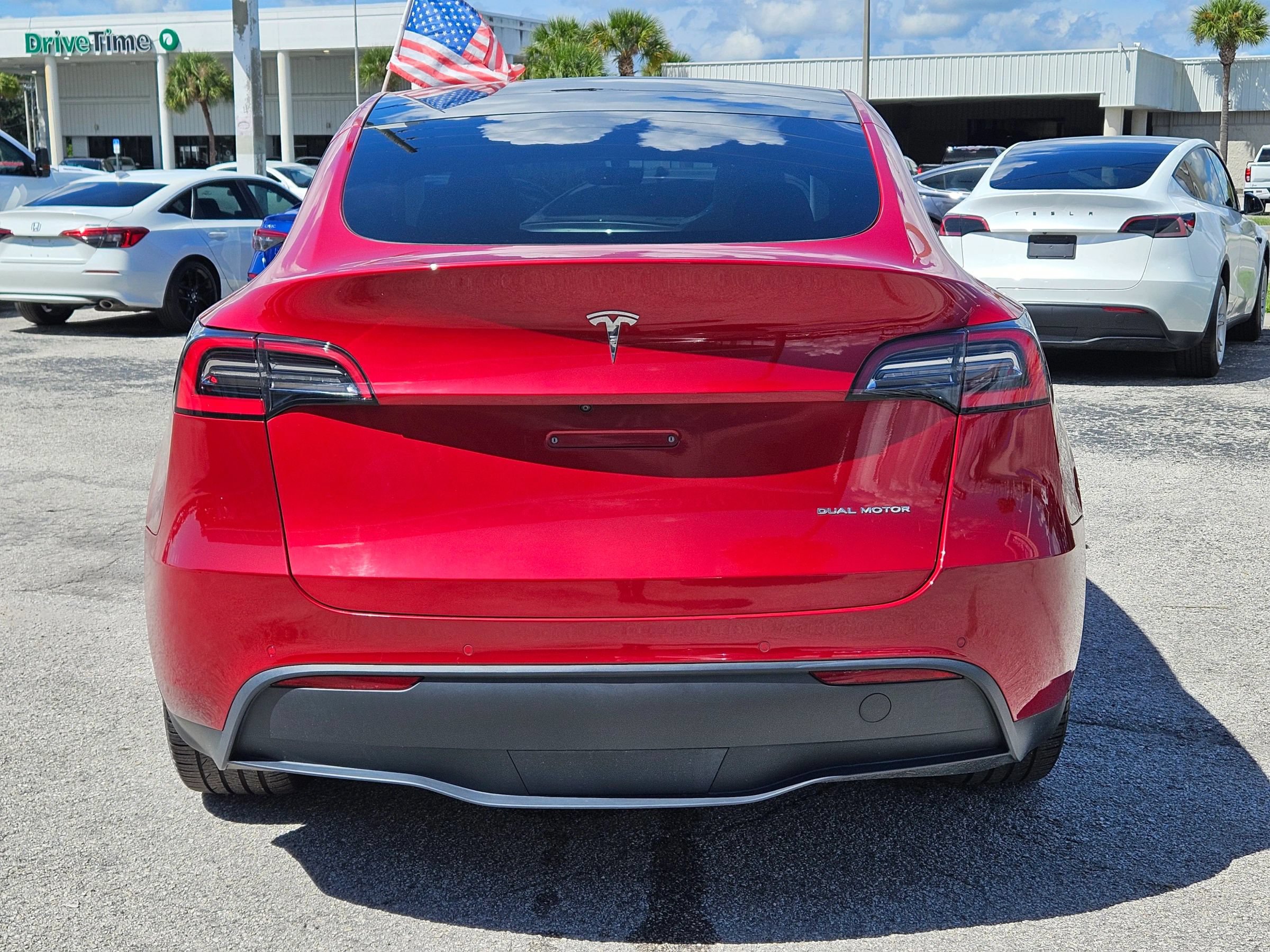 Used 2021 Tesla Model Y Long Range AWD/4WD image 7