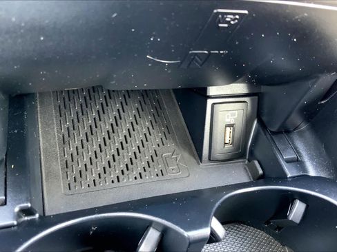 Used 2021 Mercedes-Benz C 300 Sedan image 32