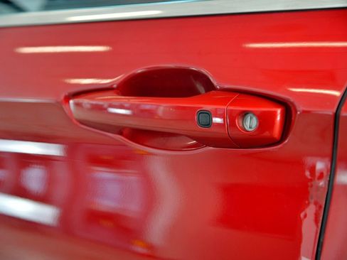 Used 2023 Mitsubishi Outlander SE image 13