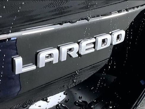 New 2026 Jeep Grand Cherokee L Laredo image 9