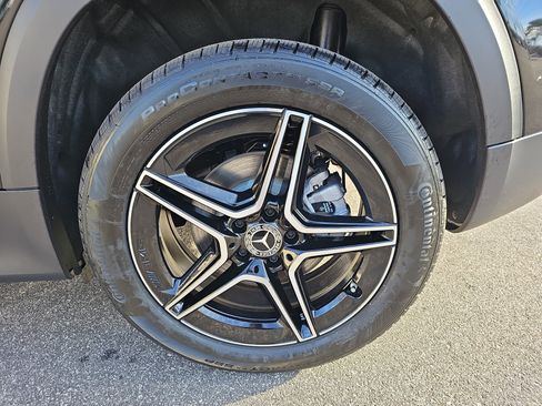 New 2026 Mercedes-Benz GLB 250 image 34