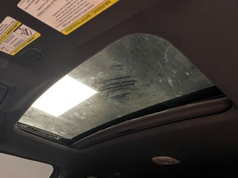 Used 2010 Ford F150 Platinum image 17