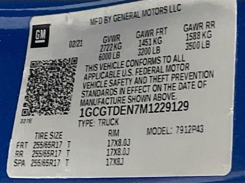 Used 2021 Chevrolet Colorado Z71 w/ Safety Package image 32