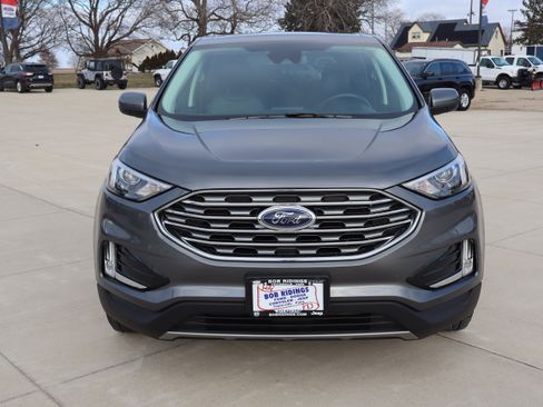 Used 2022 Ford Edge SEL w/ Convenience Package image 2