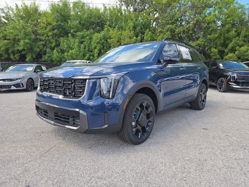New 2025 Kia Sorento SX image 4