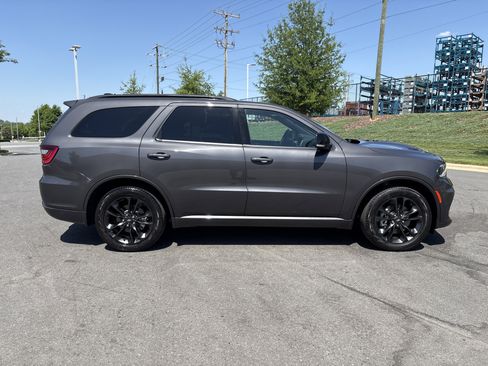 Certified 2024 Dodge Durango GT image 26