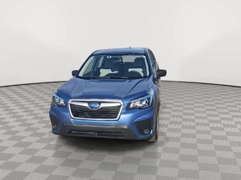 Used 2020 Subaru Forester image 3