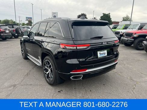Used 2022 Jeep Grand Cherokee Summit AWD/4WD image 3