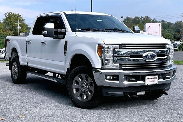 Used 2017 Ford F250 Lariat w/ Chrome Package AWD/4WD image 2
