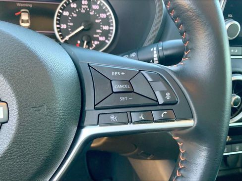 Certified 2024 Nissan Sentra SR FWD image 21