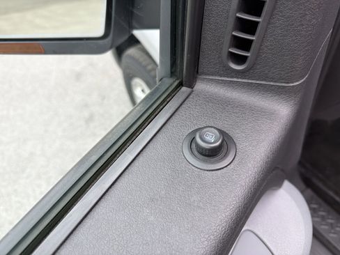 Used 2014 Ford F150 XLT w/ Equipment Group 301A Mid image 11