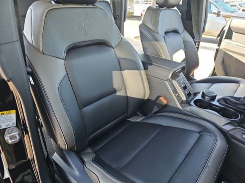 New 2025 Ford Bronco Outer Banks image 10