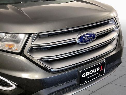 Used 2018 Ford Edge SEL w/ Equipment Group 201A FWD image 27
