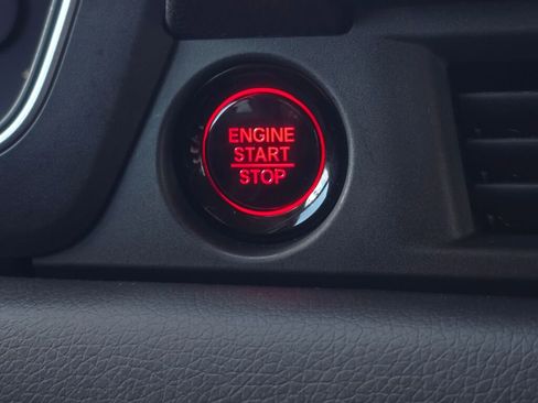 Certified 2025 Honda Pilot EX-L image 34