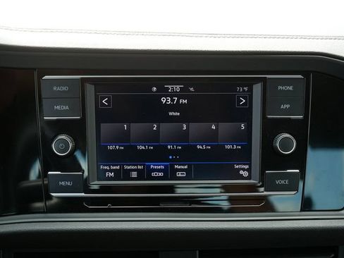 Certified 2024 Volkswagen Jetta S FWD image 28