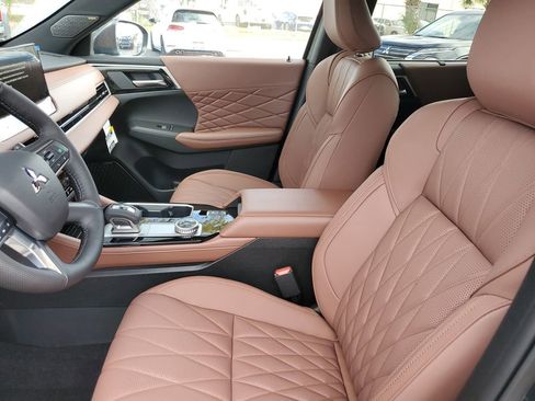 New 2026 Mitsubishi Outlander SEL FWD image 16