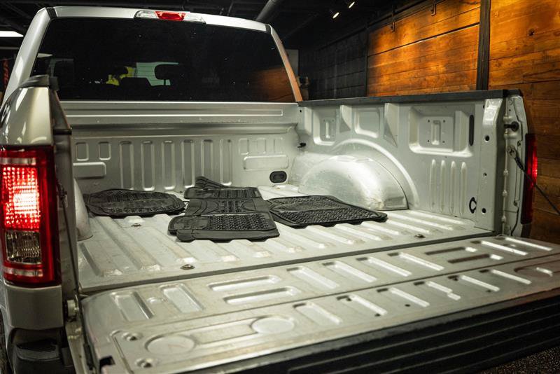 Used 2017 Ford F150 XL w/ Equipment Group 101A Mid AWD/4WD image 7