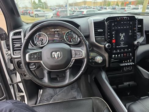 Used 2020 RAM 1500 Laramie image 17