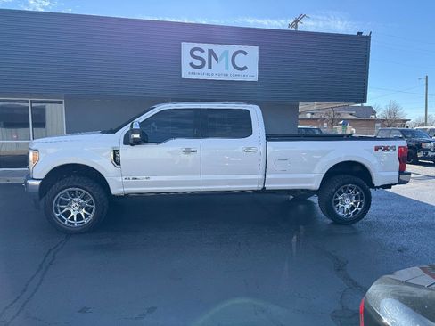 Used 2019 Ford F350 King Ranch w/ King Ranch Ultimate Package image 8