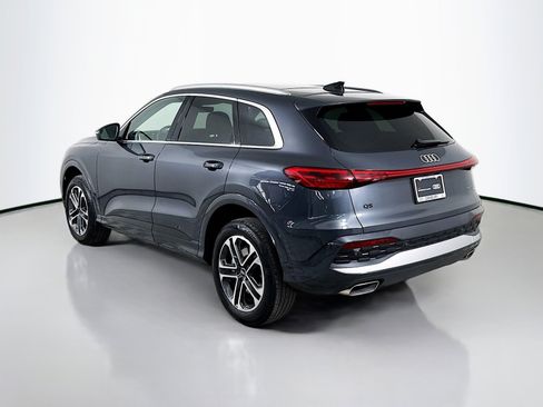 Certified 2025 Audi Q5 Premium Plus w/ Premium Plus image 3