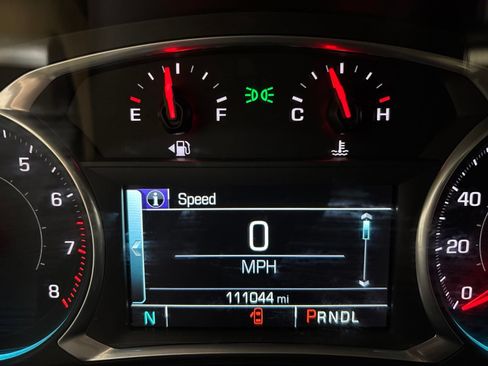 Used 2018 Chevrolet Traverse LT AWD/4WD image 17