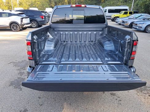 New 2026 Nissan Frontier SV w/ Tow Package image 24