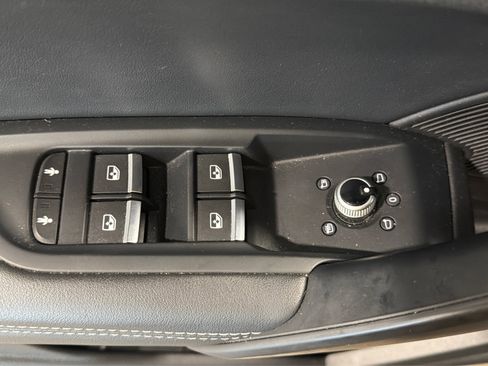 Used 2019 Audi SQ5 Prestige w/ Prestige Package AWD/4WD image 16