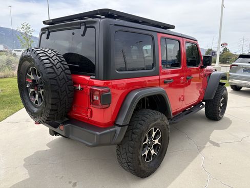 Used 2018 Jeep Wrangler Unlimited Rubicon AWD/4WD image 6