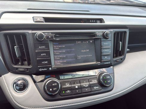 Used 2018 Toyota RAV4 XLE w/ Plus Extra Value Package FWD image 5