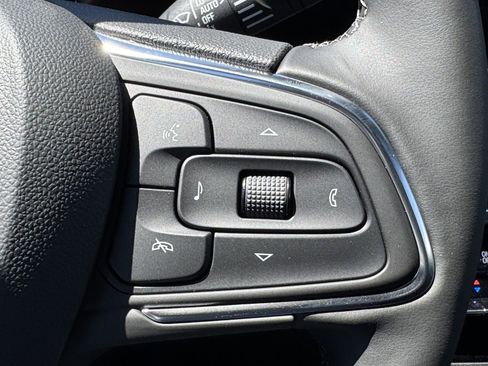New 2026 Buick Envista Avenir FWD image 17
