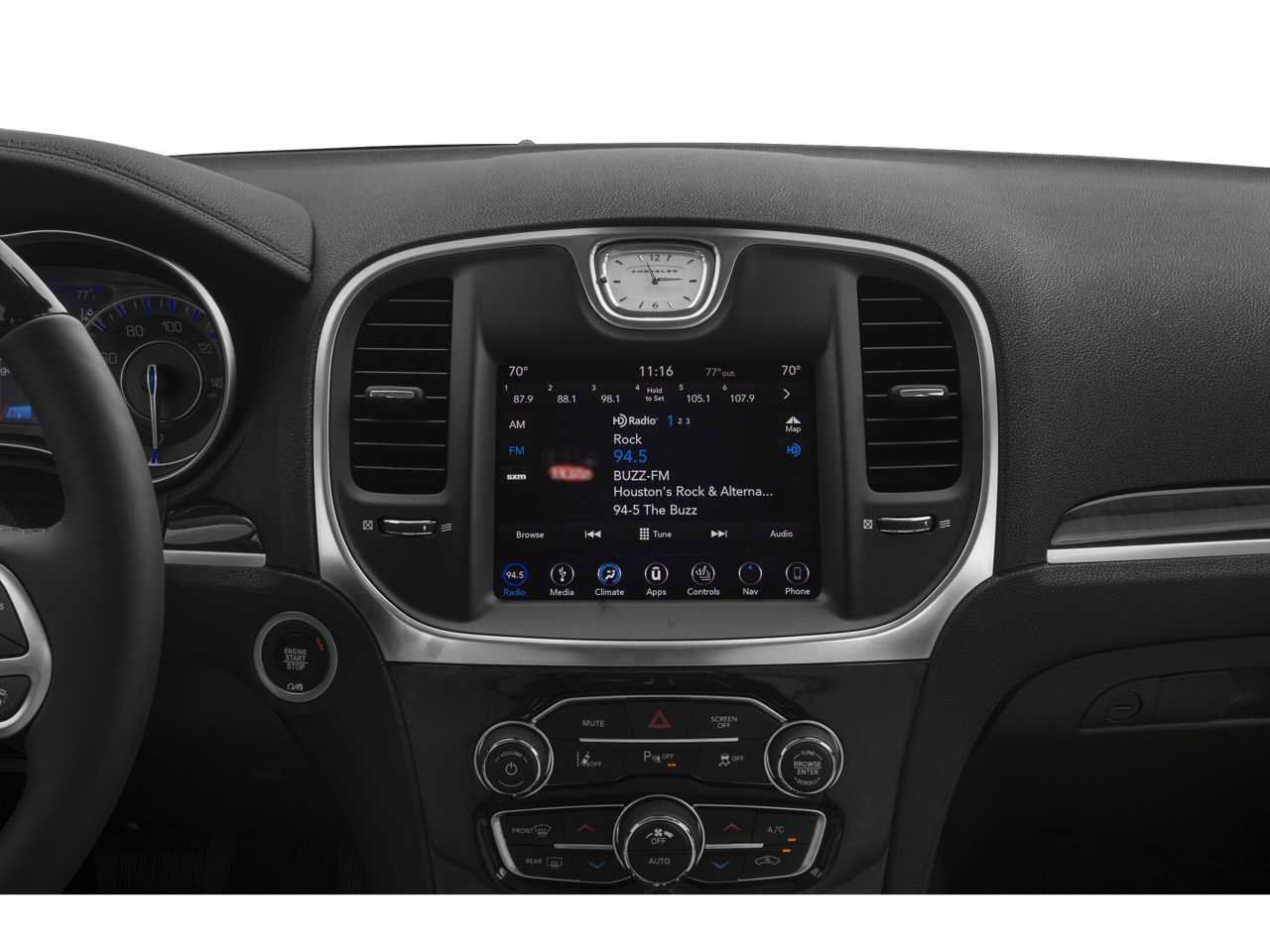 Used 2019 Chrysler 300 Limited RWD image 7