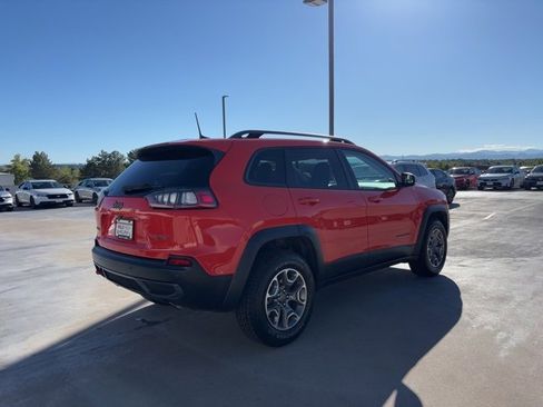 Used 2021 Jeep Cherokee Trailhawk image 8
