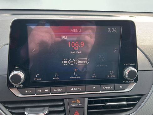 Used 2024 Nissan Altima 2.5 SR FWD image 7