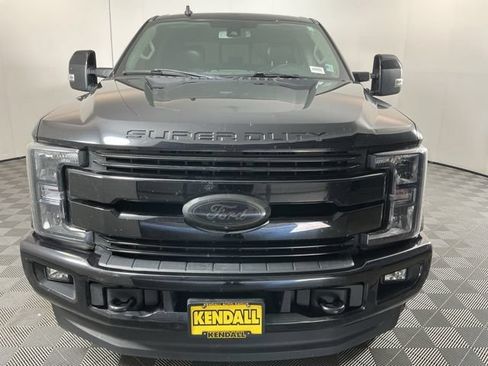 Used 2019 Ford F350 Lariat w/ Lariat Ultimate Package AWD/4WD image 2