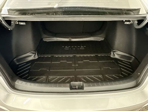 Used 2023 Honda Civic Touring image 31