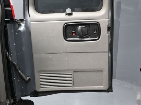 Used 2017 Chevrolet Express 3500 LT w/ LT Preferred Equipment Group image 35