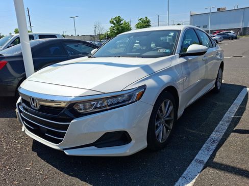 Used 2021 Honda Accord LX image 2