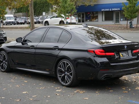 Used 2023 BMW 540i w/ M Sport Package image 11