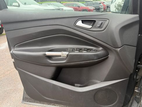 Used 2019 Ford Escape SE AWD/4WD image 13