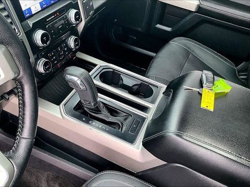 Used 2015 Ford F150 Lariat w/ Equipment Group 502A Luxury image 20