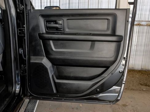 Used 2017 RAM 3500 Tradesman w/ Chrome Appearance Group AWD/4WD image 46